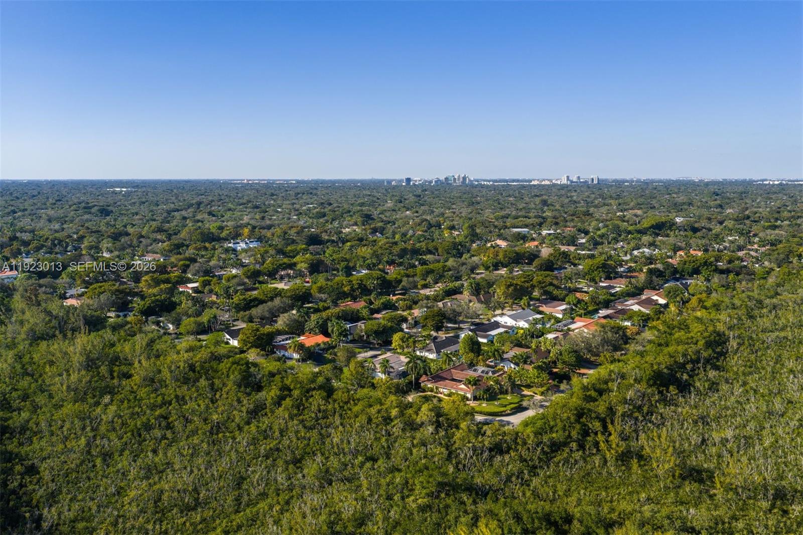 13502 SW 57th Ct Pinecrest, FL 33156