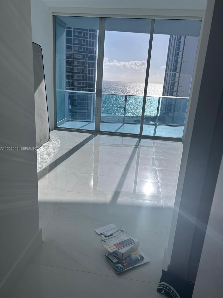 17550 Collins Ave #1204 Sunny Isles Beach, FL 33160