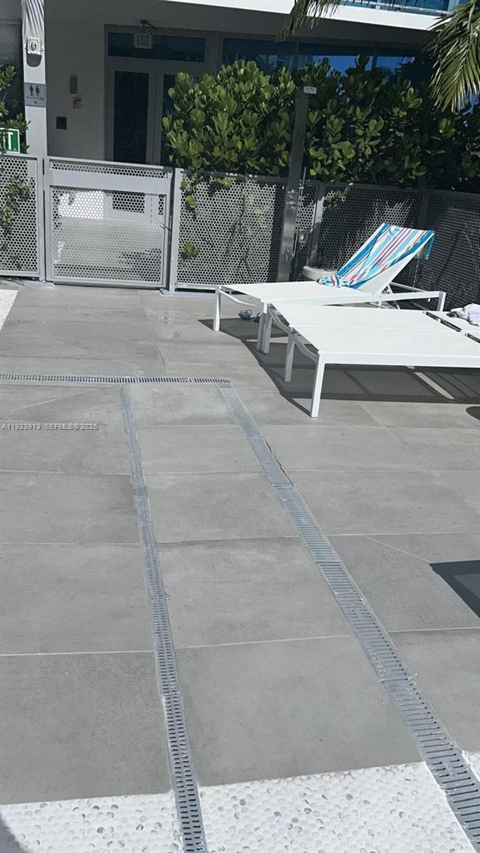 17550 Collins Ave #1204 Sunny Isles Beach, FL 33160