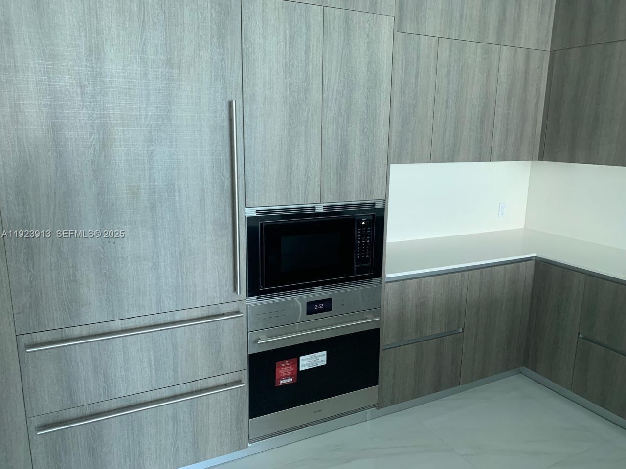 17550 Collins Ave #1204 Sunny Isles Beach, FL 33160