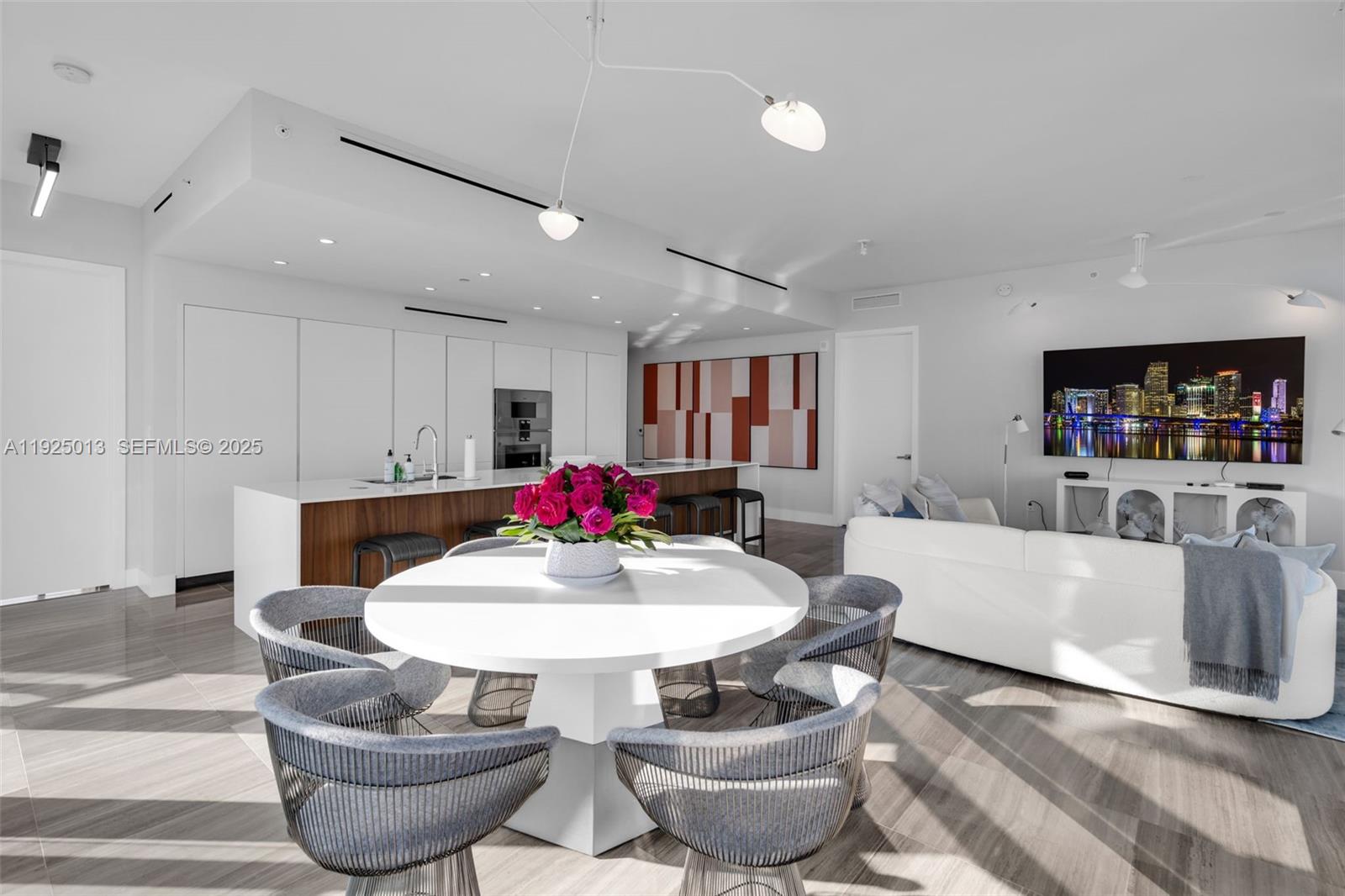 6901 Collins Ave #502 Miami Beach, FL 33141