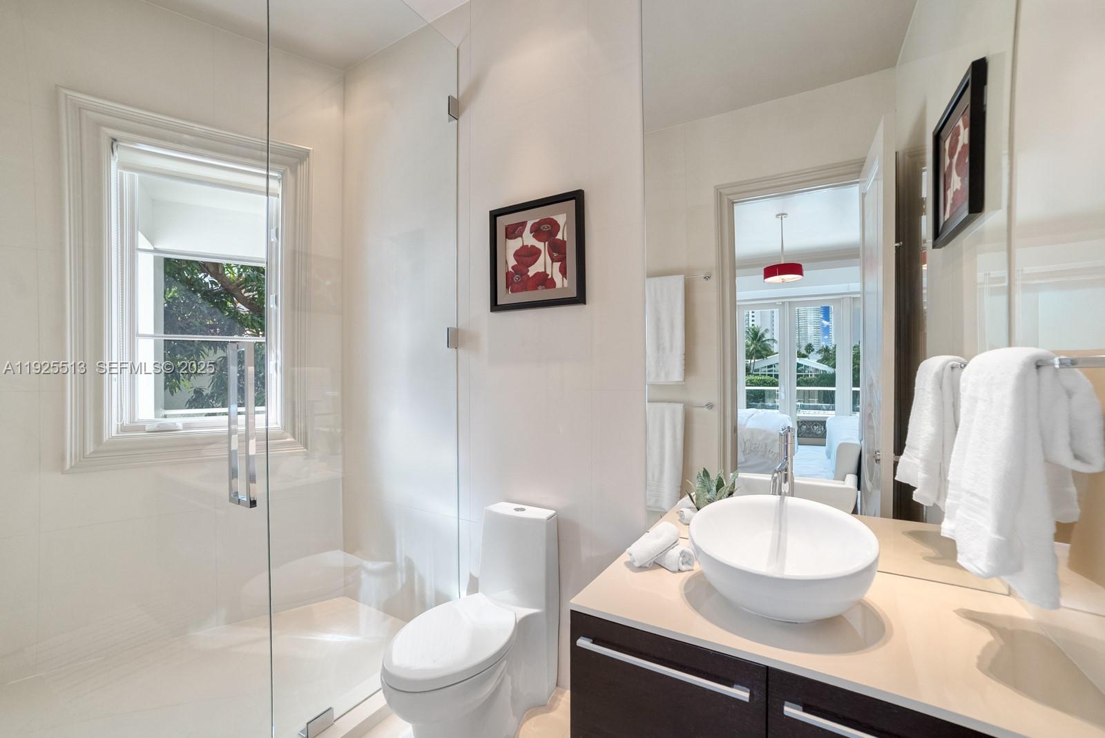 142 S Island Is Golden Beach, FL 33160