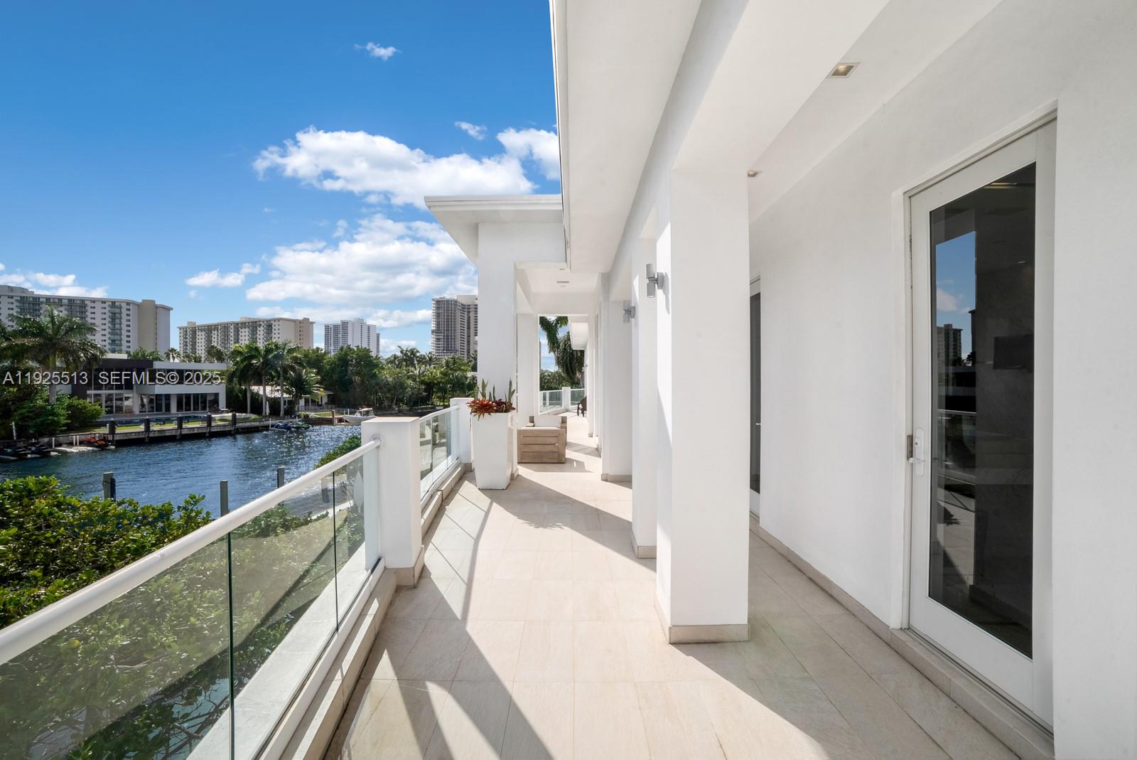 142 S Island Is Golden Beach, FL 33160