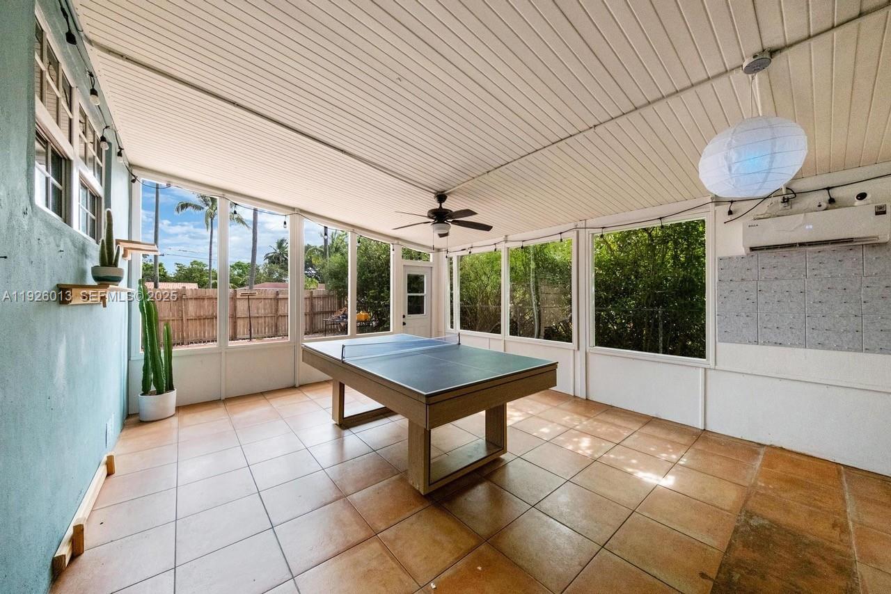 12995 NE 5th Ave North Miami, FL 33161