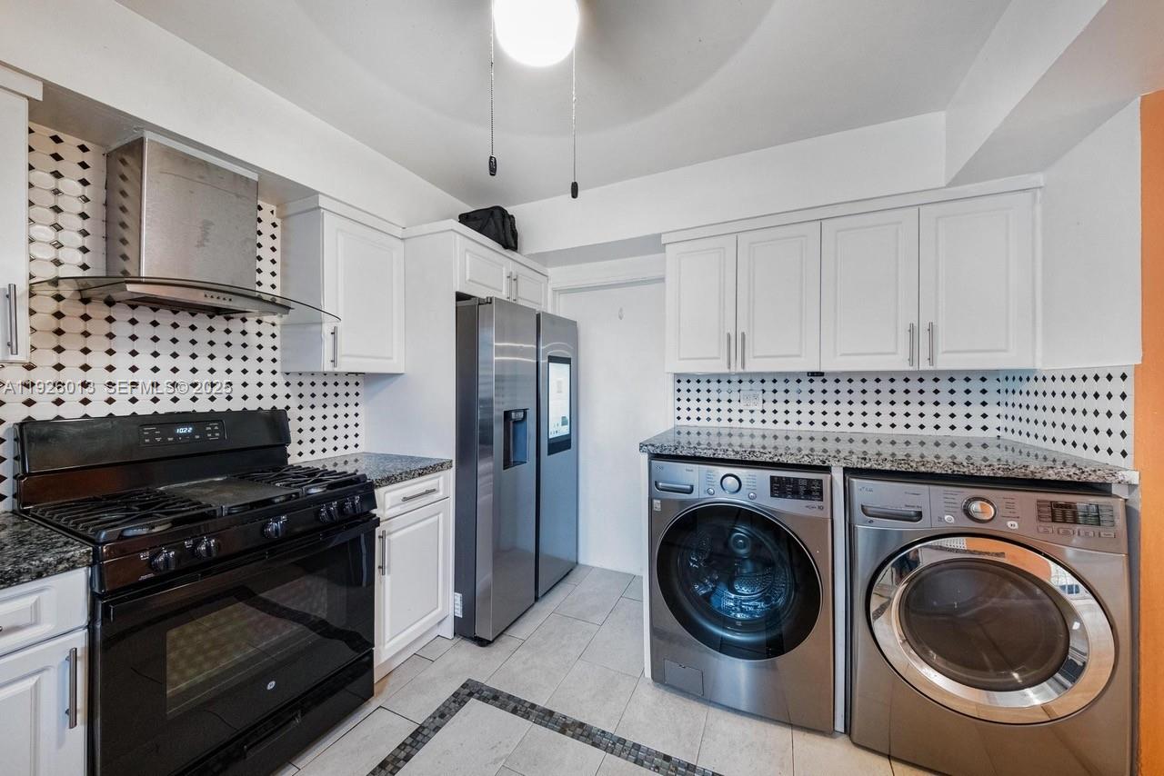 12995 NE 5th Ave North Miami, FL 33161