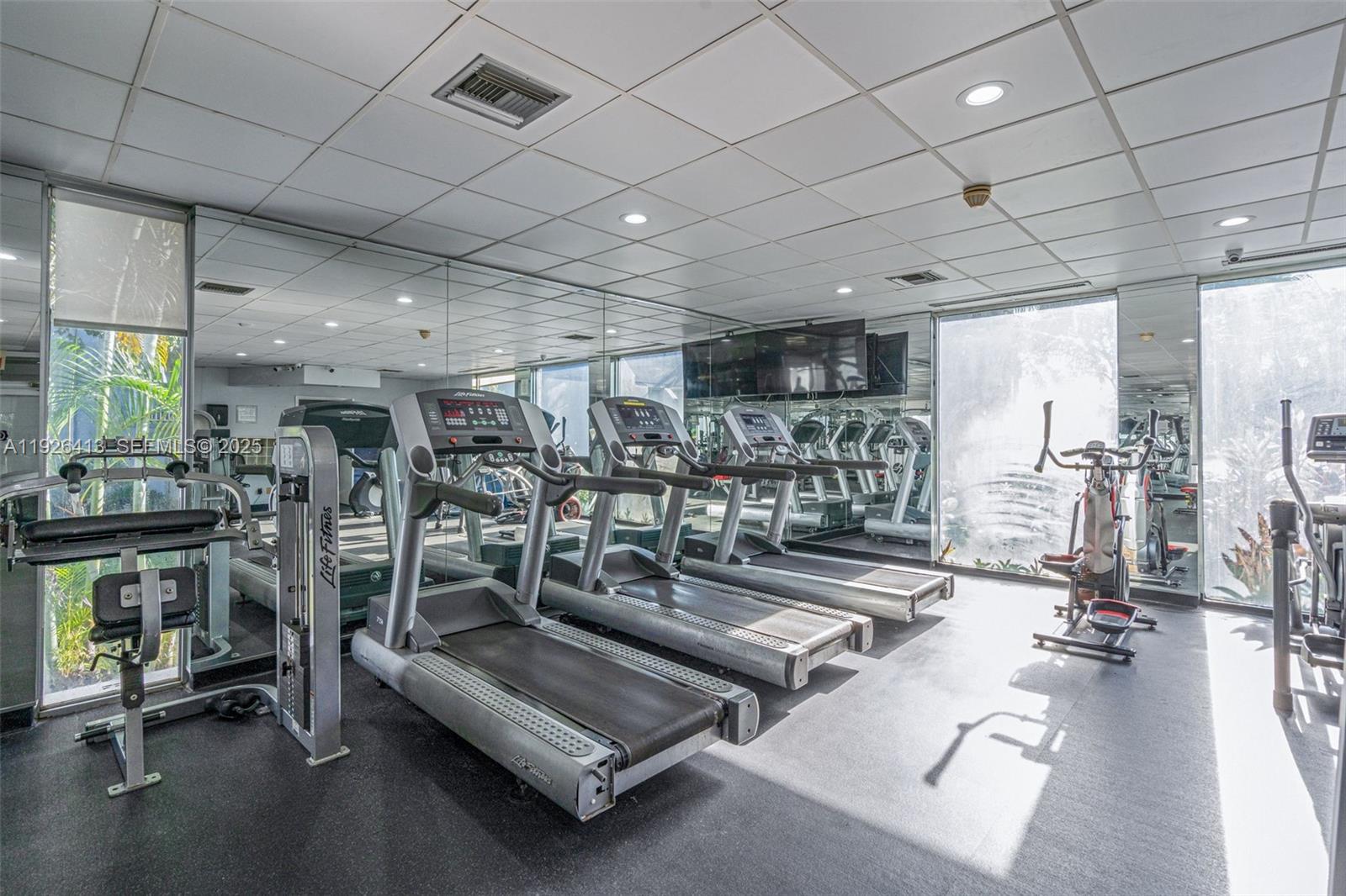 9371 Fontainebleau Blvd #I112 Miami, FL 33172