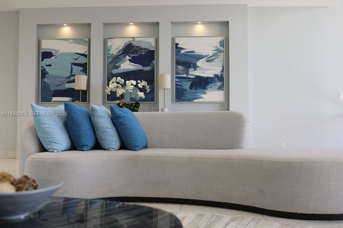 20301 W Country Clb Dr #1630 Aventura, FL 33180