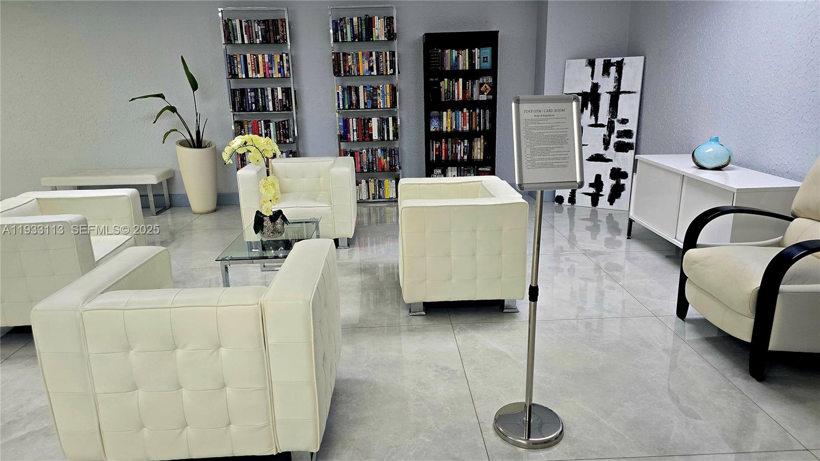 600 Parkview Dr #525 Hallandale Beach, FL 33009