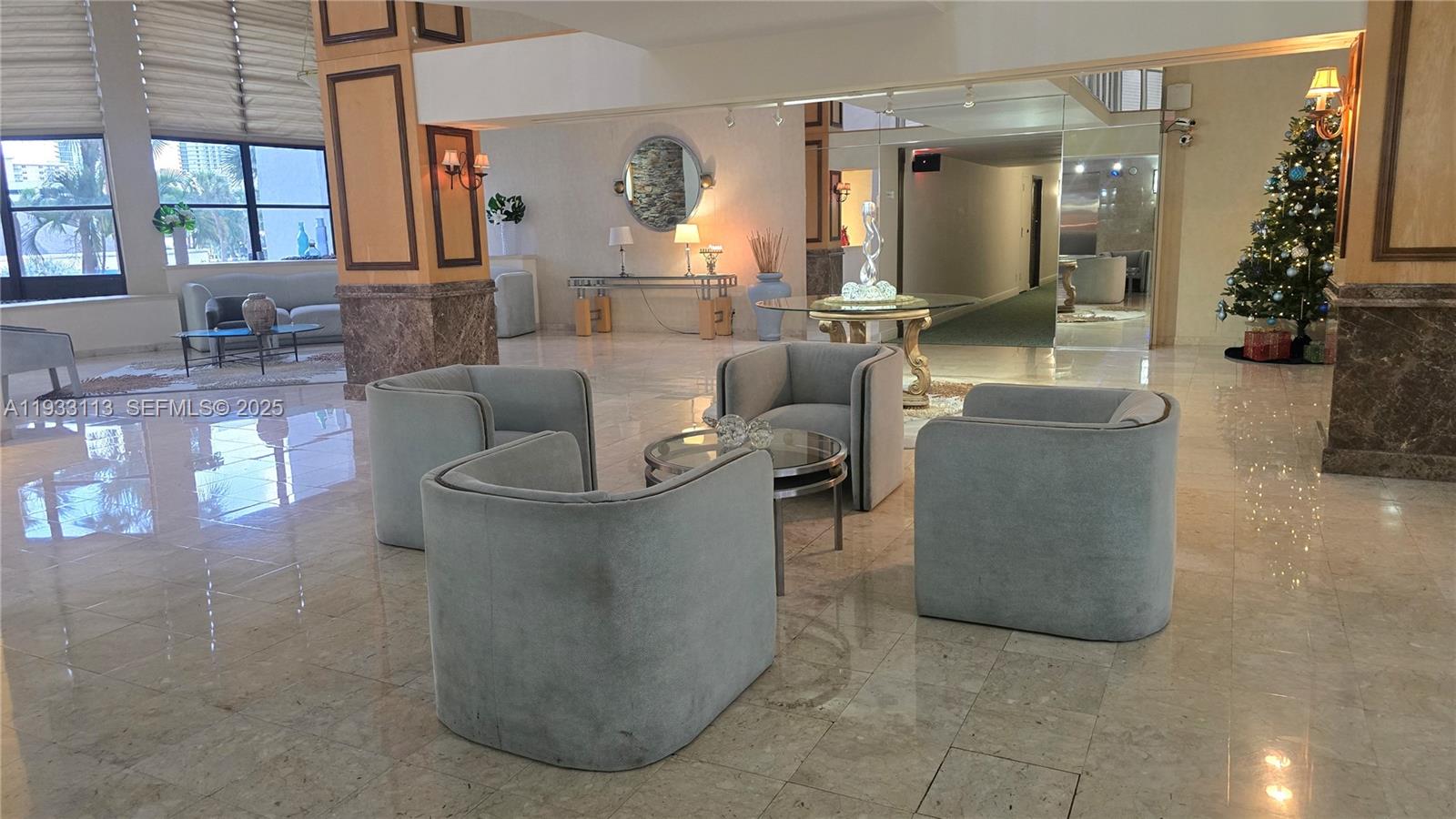 600 Parkview Dr #525 Hallandale Beach, FL 33009