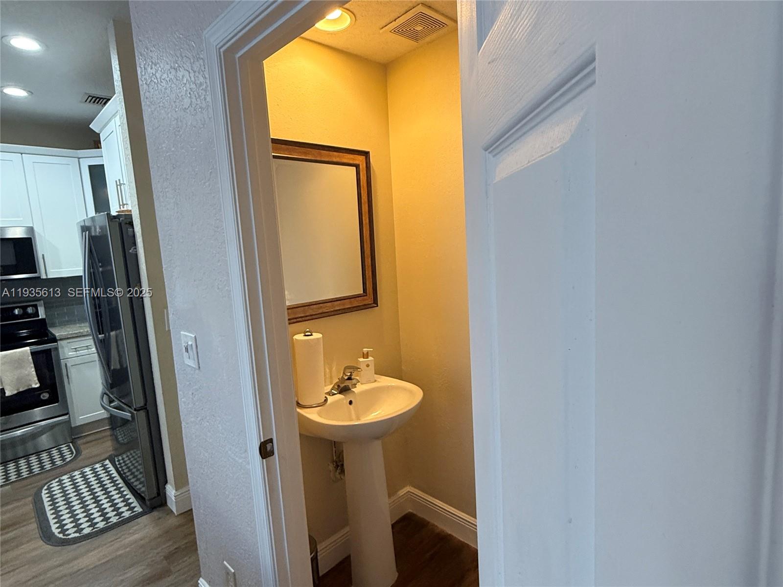 Undisclosed Address Coral Springs, FL 33076