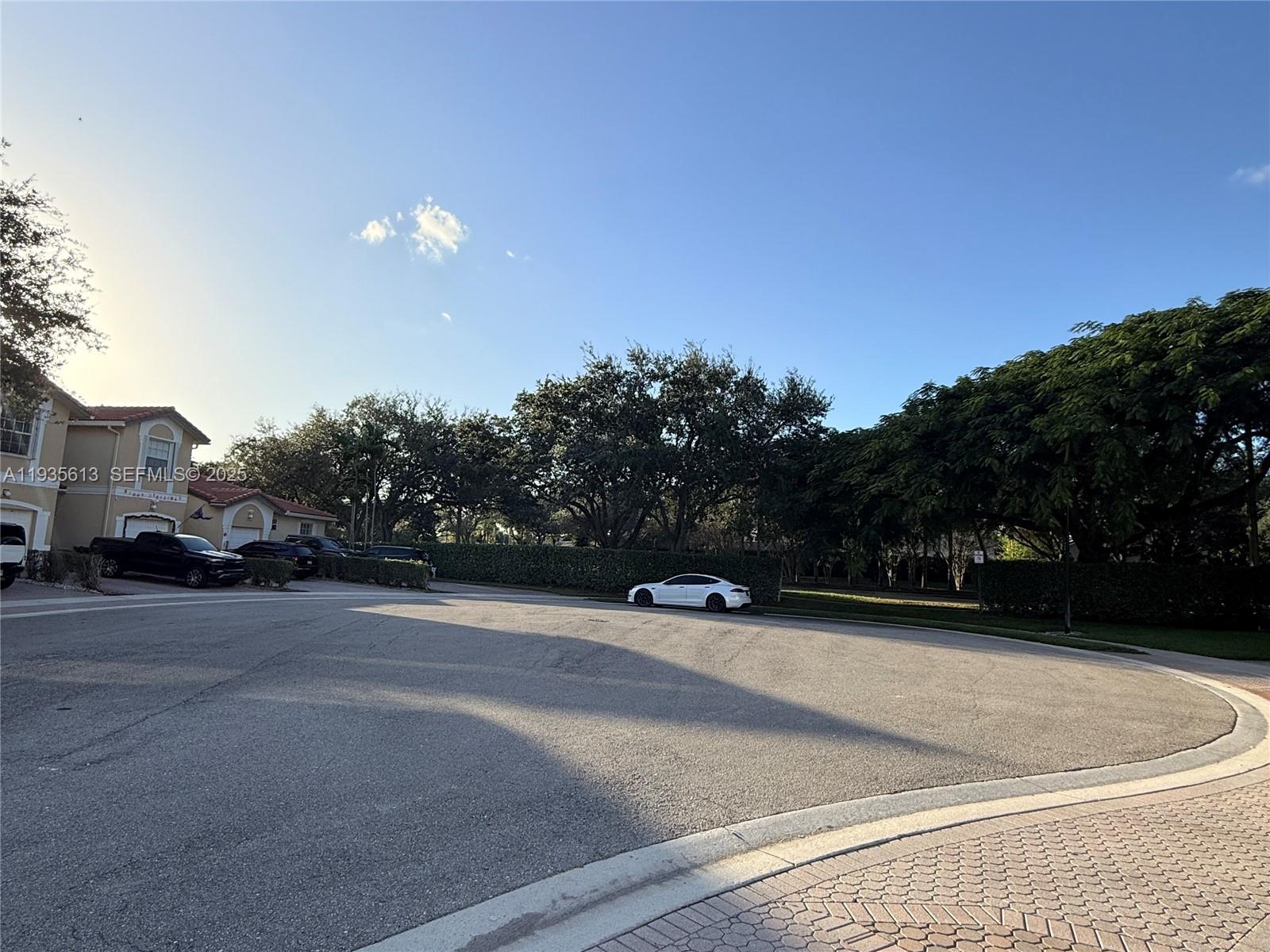Undisclosed Address Coral Springs, FL 33076