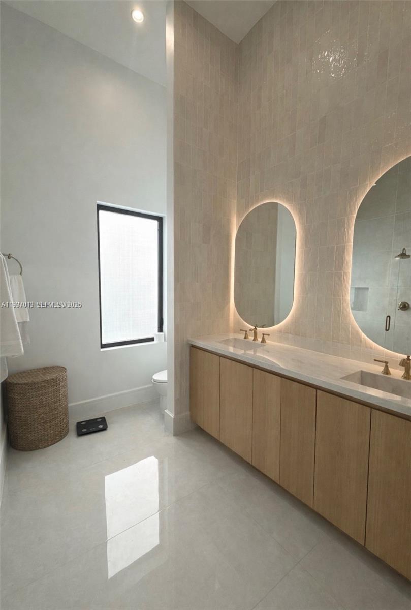 14200 Old Cutler Rd Palmetto Bay, FL 33158