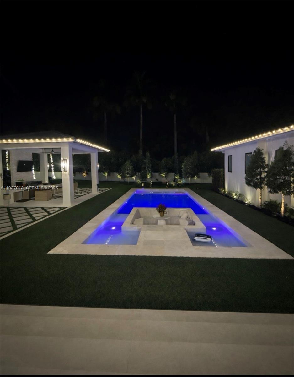 14200 Old Cutler Rd Palmetto Bay, FL 33158