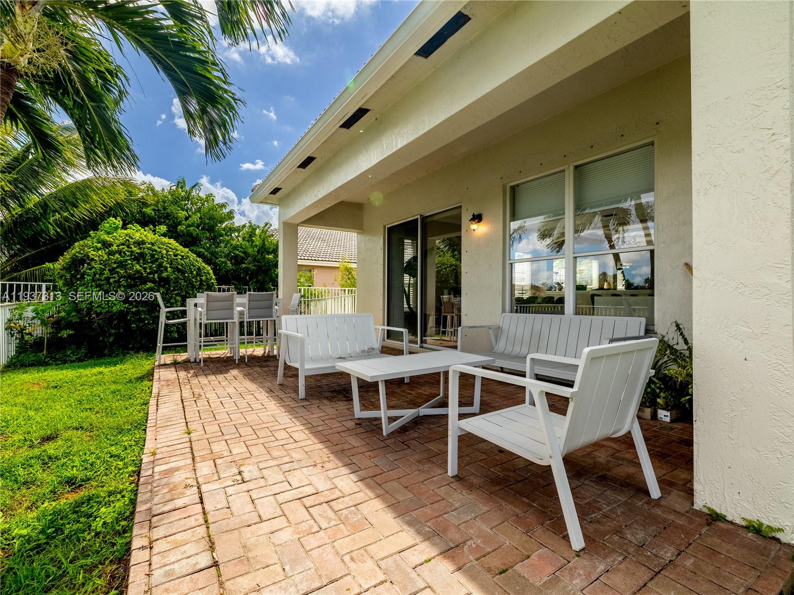 903 NW 167th Ave Pembroke Pines, FL 33028