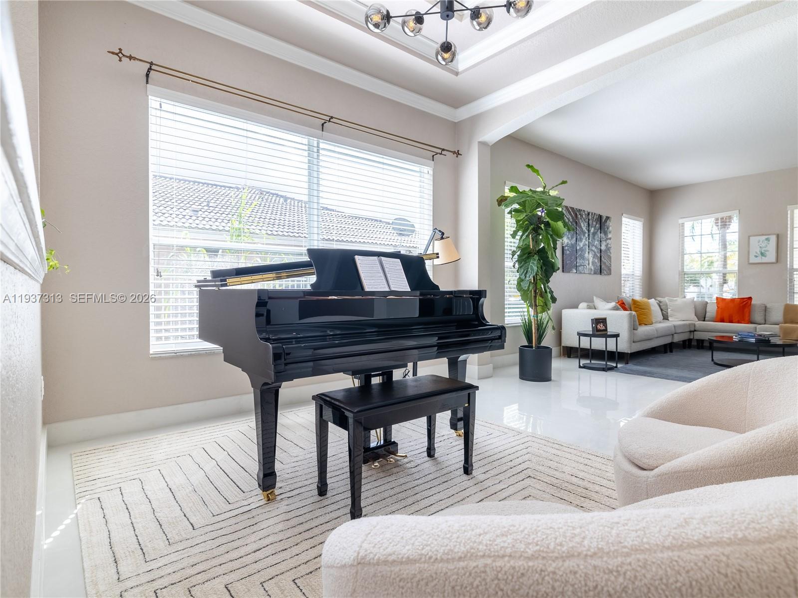 903 NW 167th Ave Pembroke Pines, FL 33028