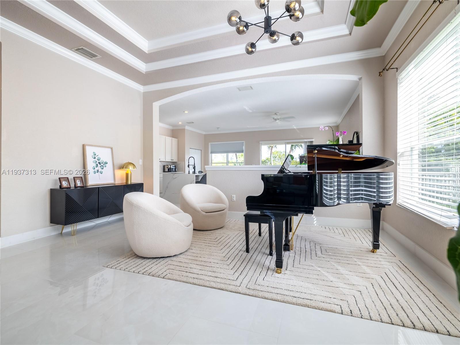 903 NW 167th Ave Pembroke Pines, FL 33028