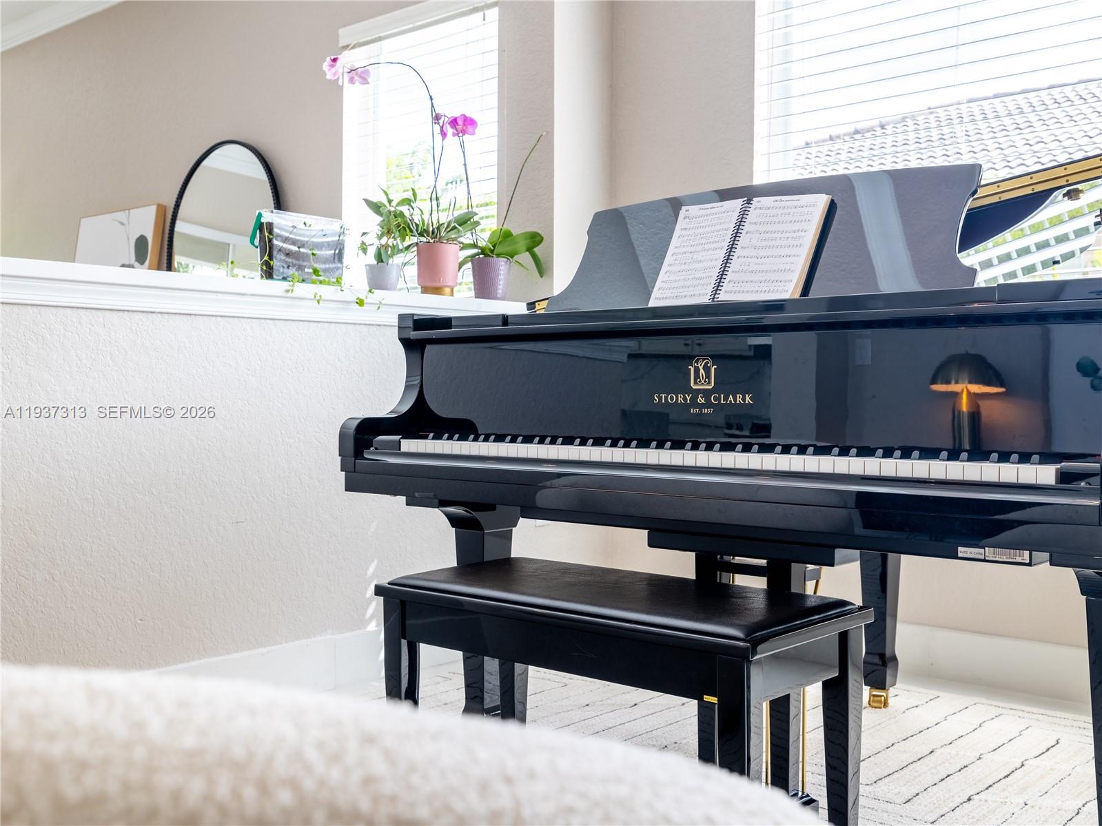 903 NW 167th Ave Pembroke Pines, FL 33028