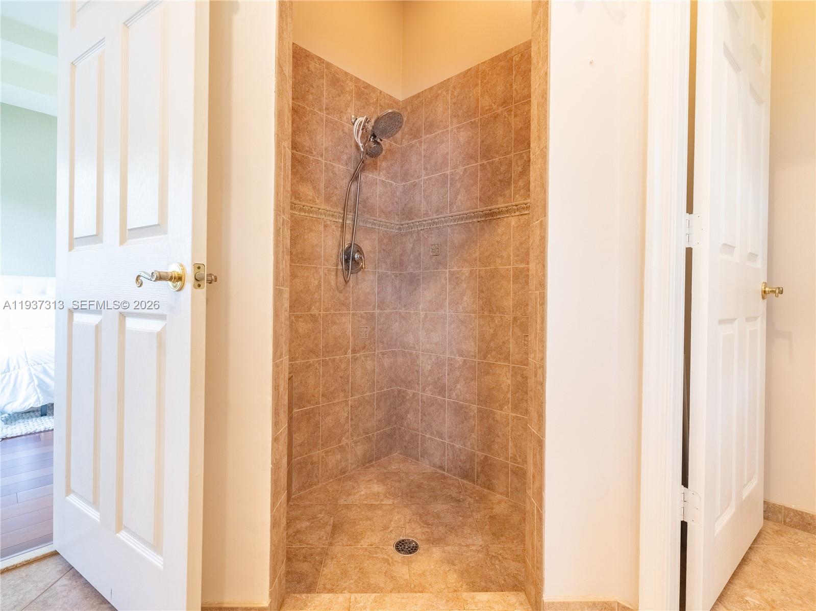 903 NW 167th Ave Pembroke Pines, FL 33028