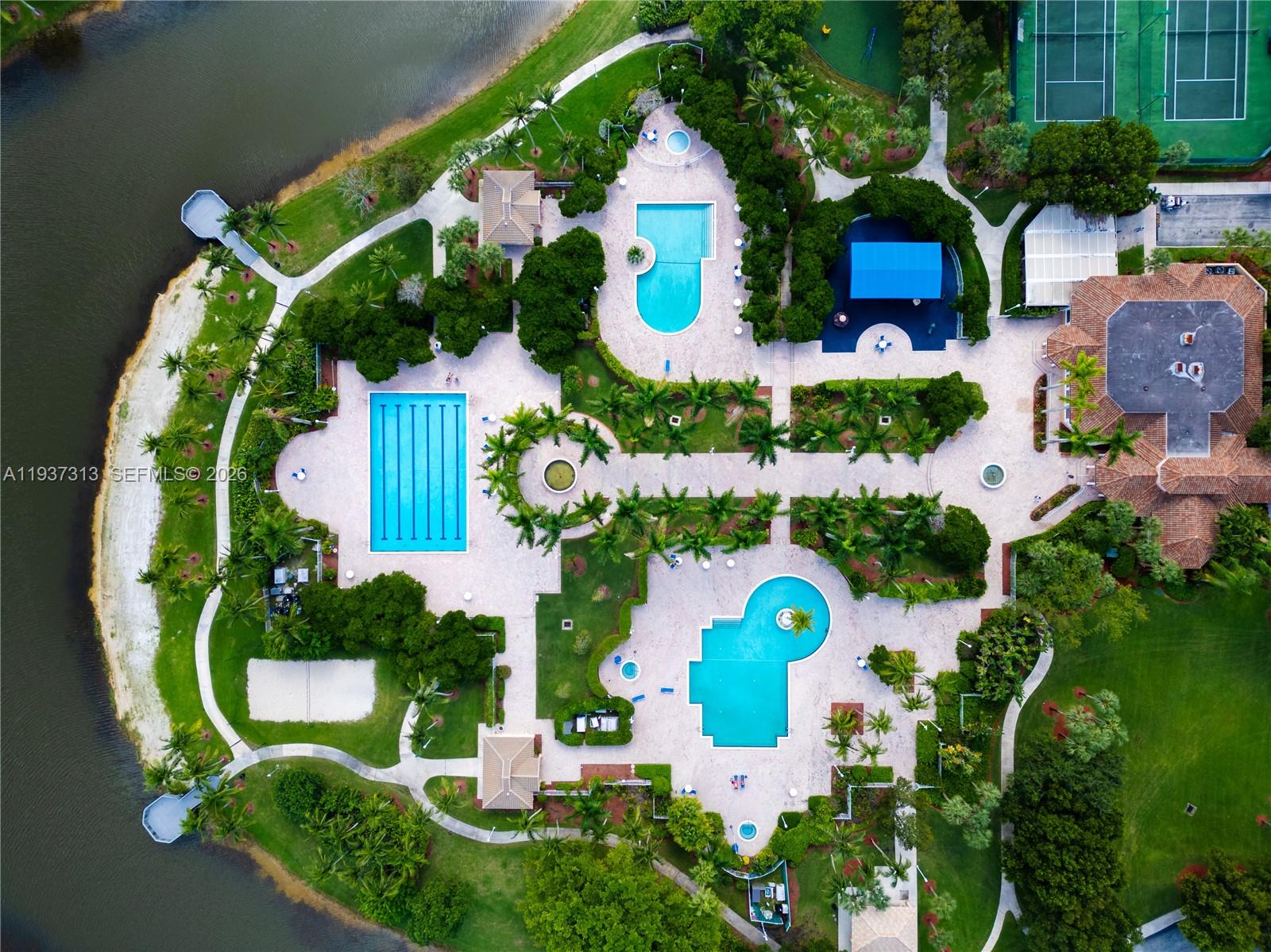 903 NW 167th Ave Pembroke Pines, FL 33028