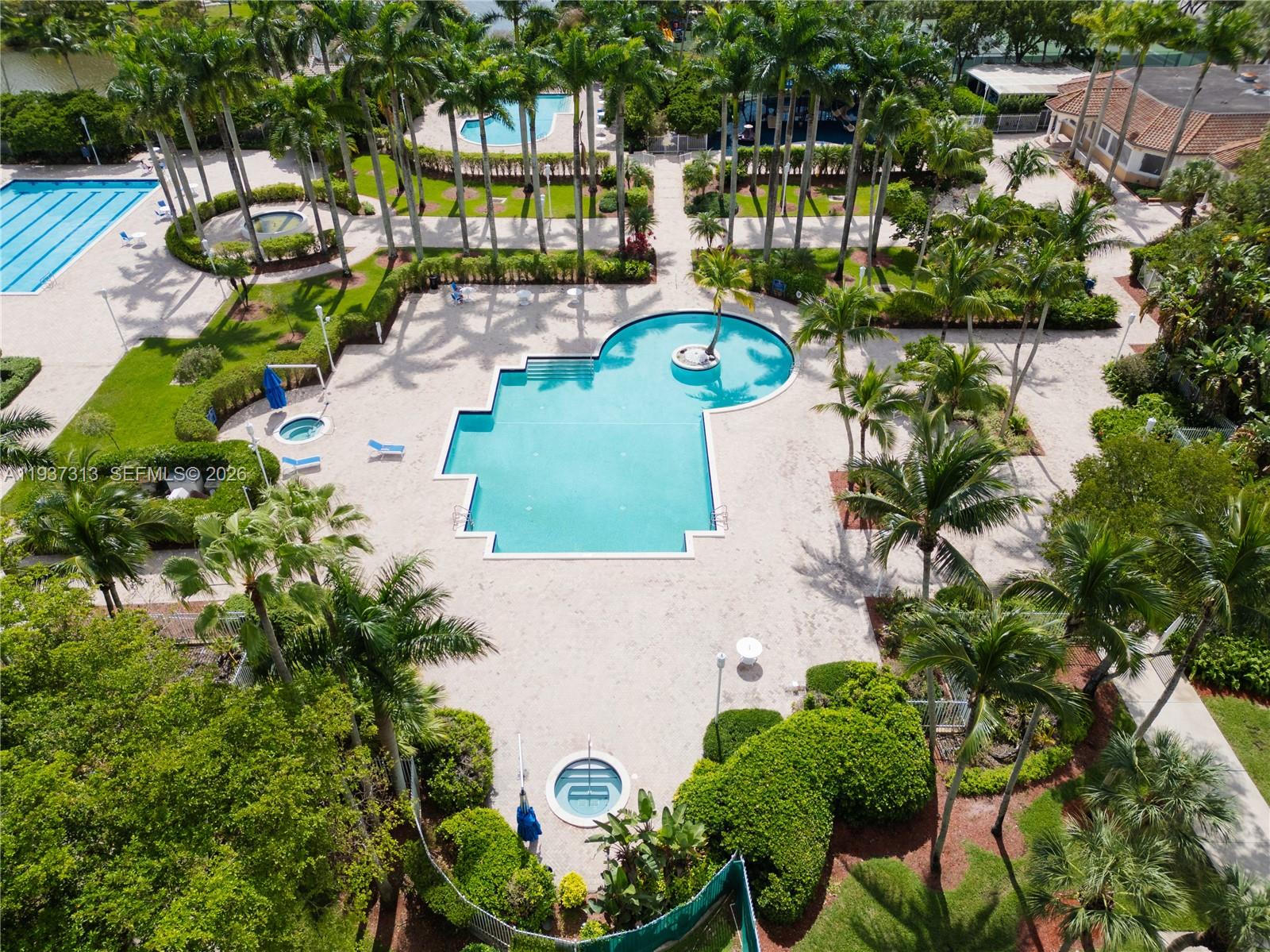 903 NW 167th Ave Pembroke Pines, FL 33028