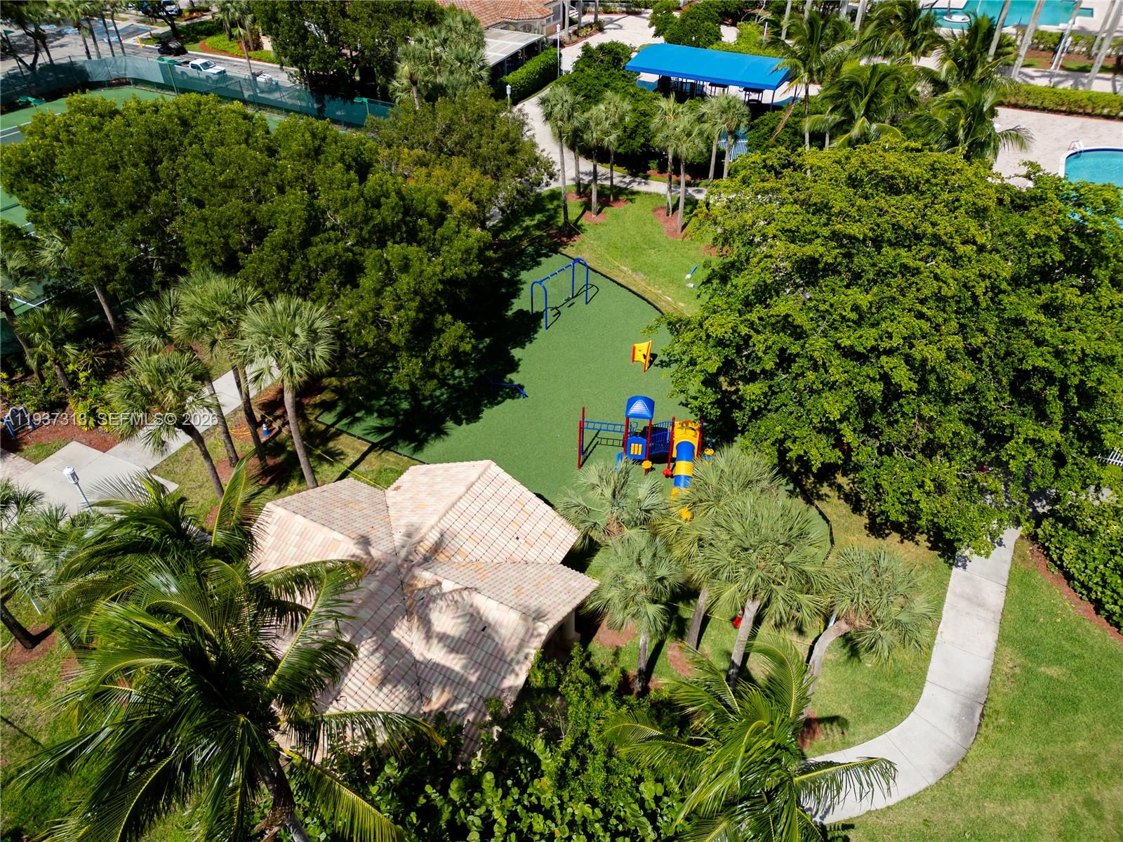 903 NW 167th Ave Pembroke Pines, FL 33028