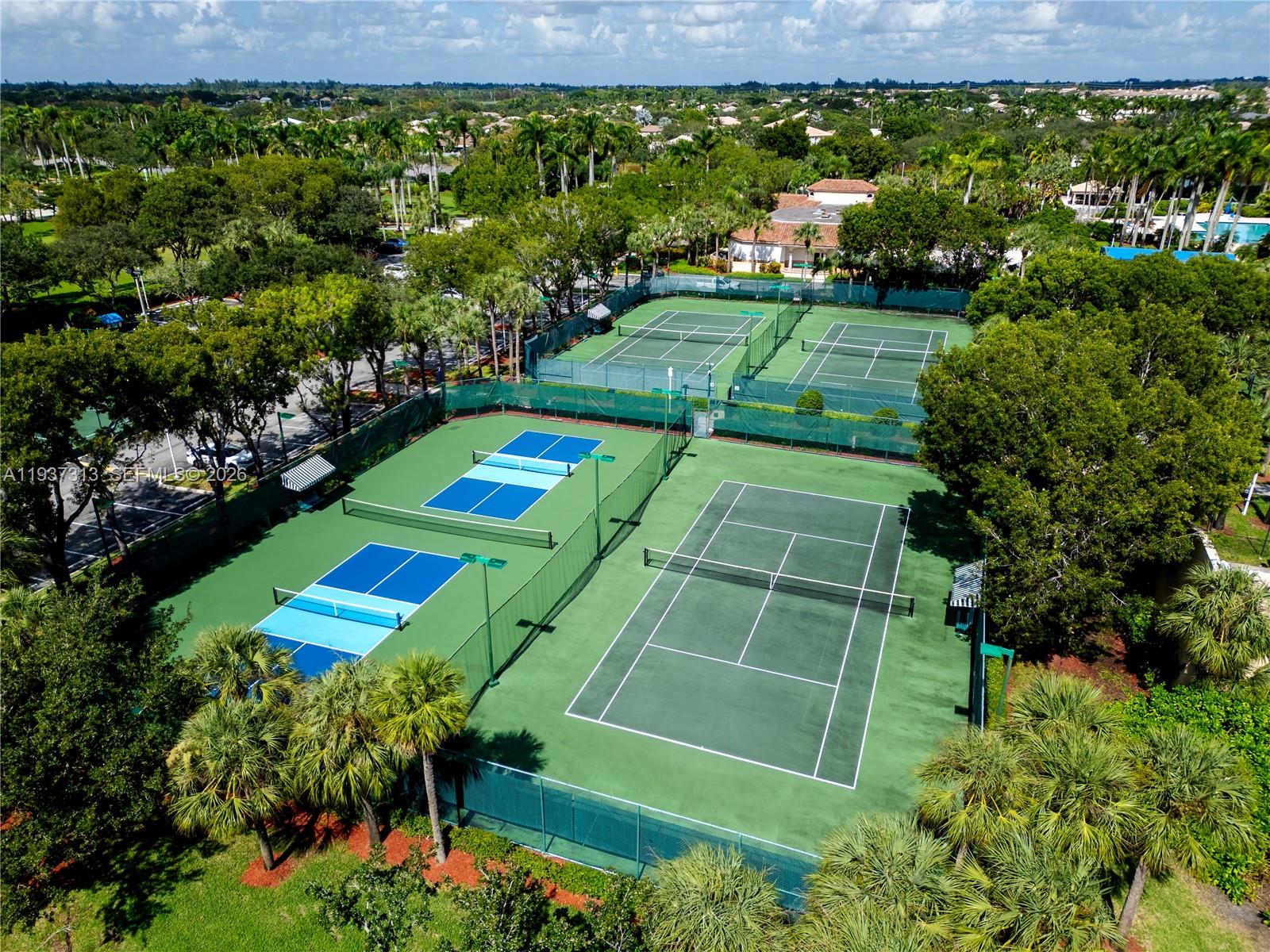 903 NW 167th Ave Pembroke Pines, FL 33028