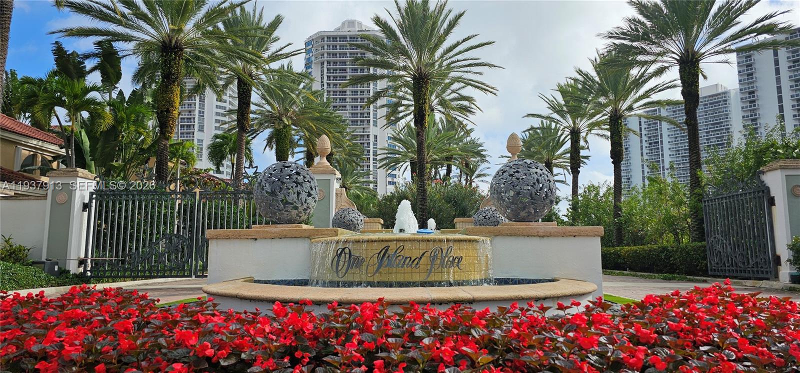 image One Island Place Condo40