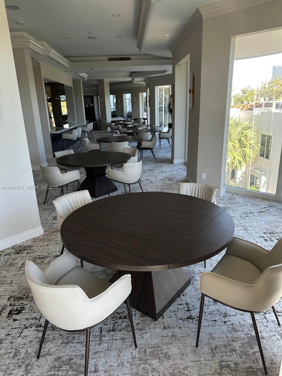 image One Island Place Condo51