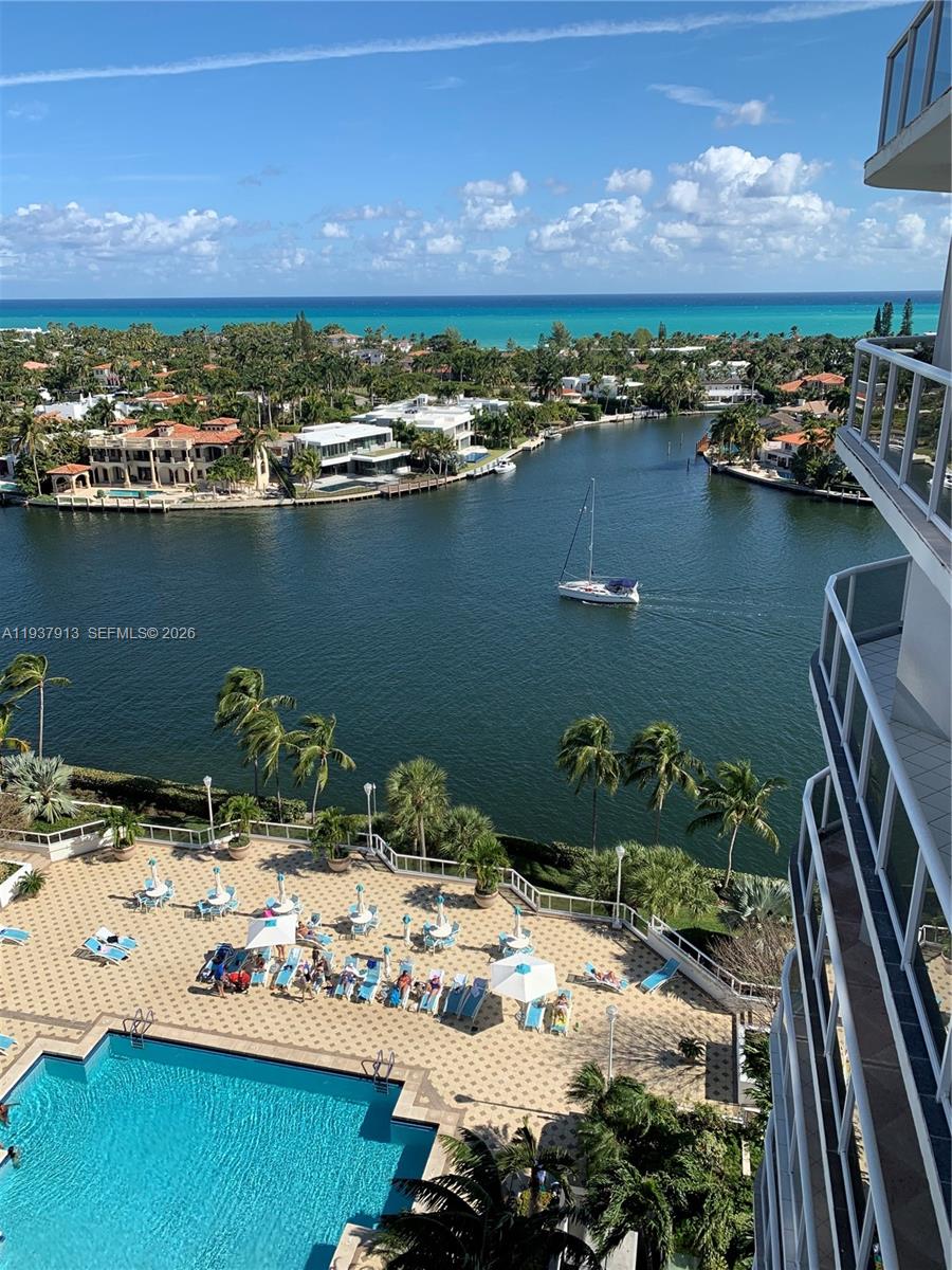 image One Island Place Condo59