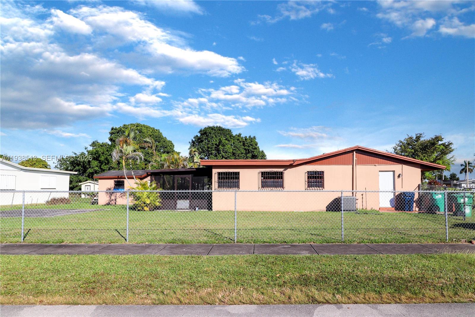 10771 SW 143rd Ter Miami, FL 33176