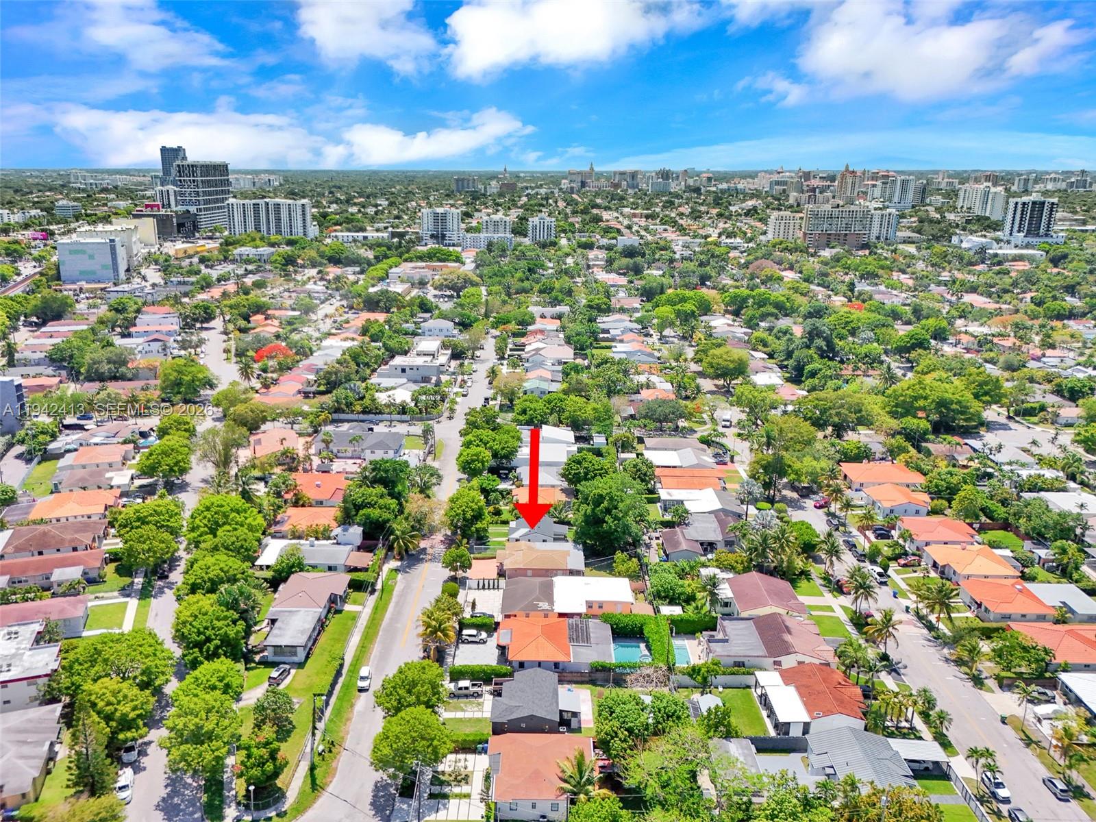 2261 SW 26th St Miami, FL 33133