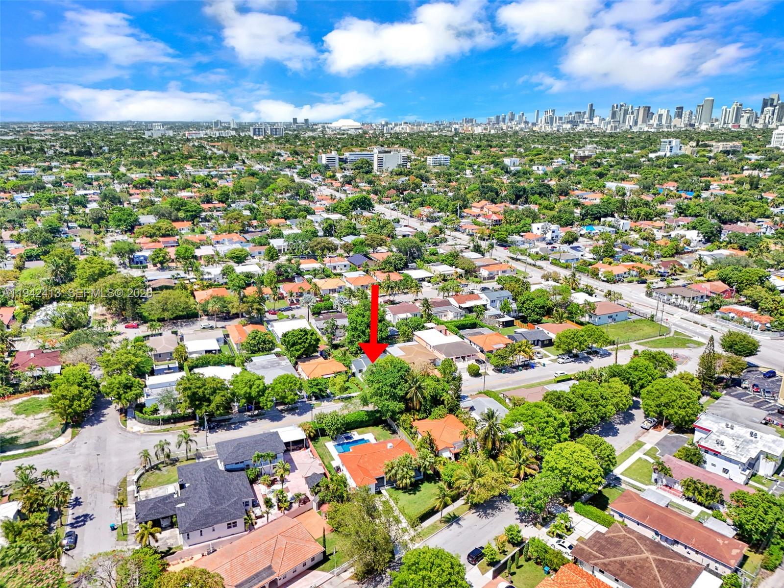 2261 SW 26th St Miami, FL 33133