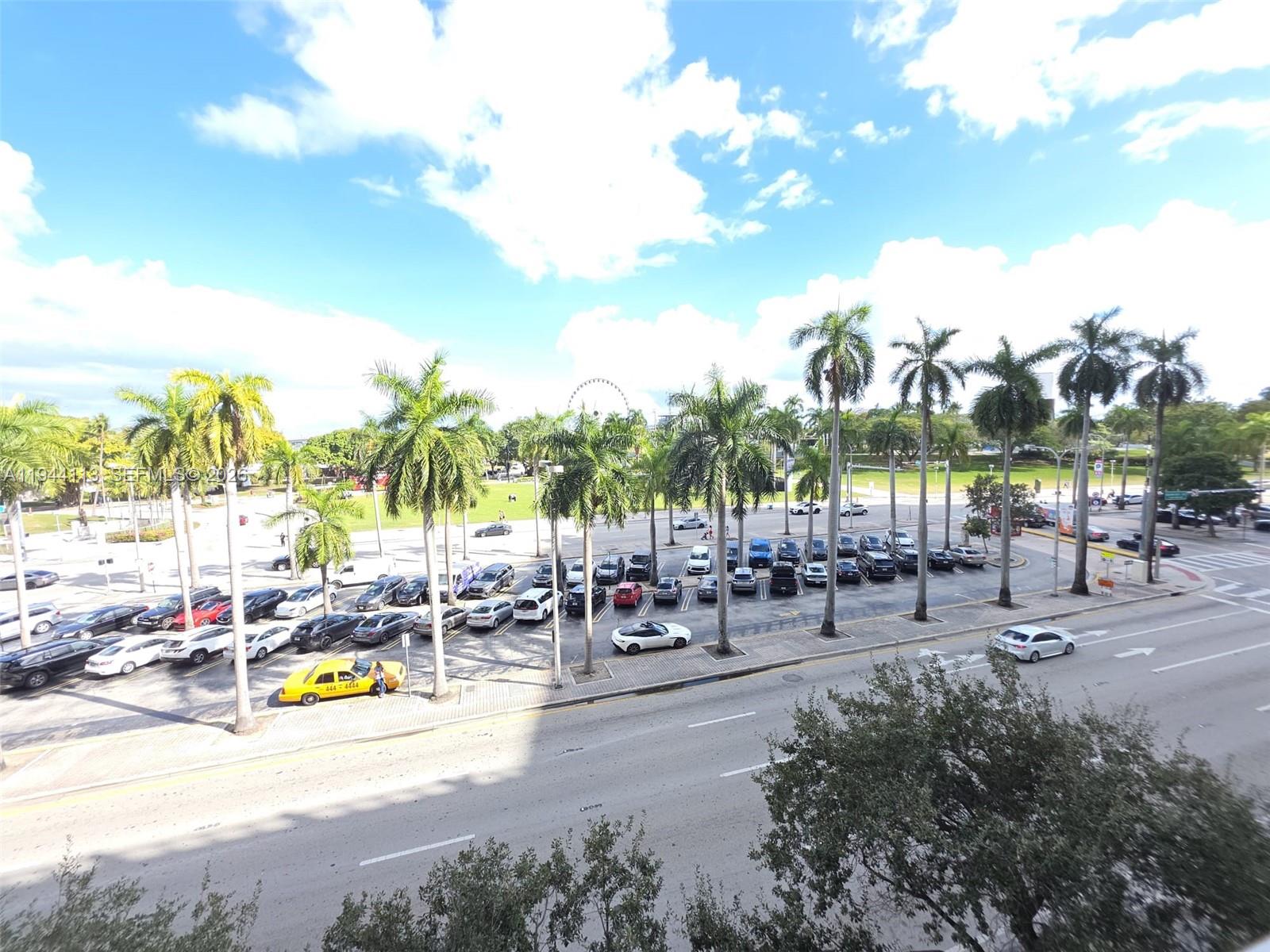 image Vizcayne North14