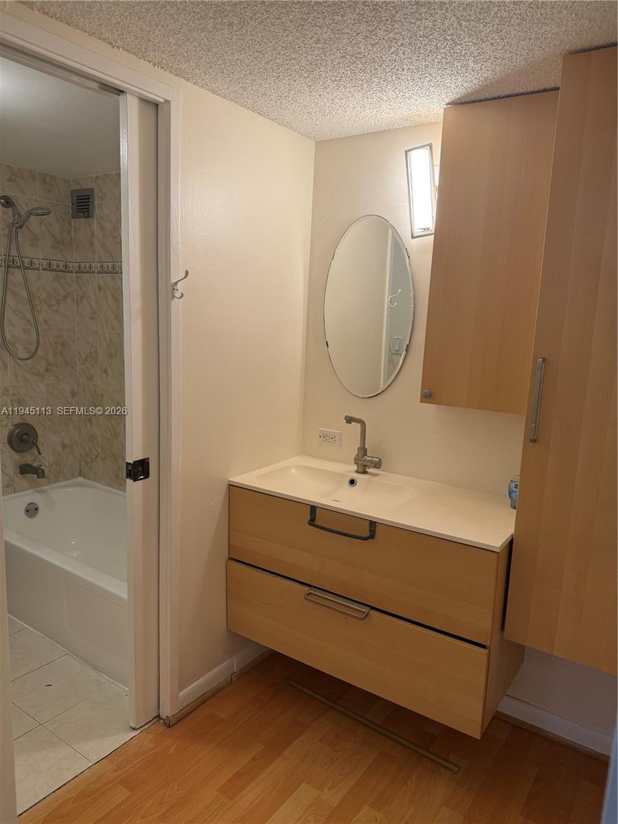 17021 N Bay Rd #222 Sunny Isles Beach, FL 33160