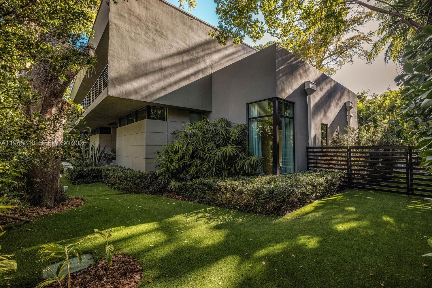 3232 Emathla St Miami, FL 33133