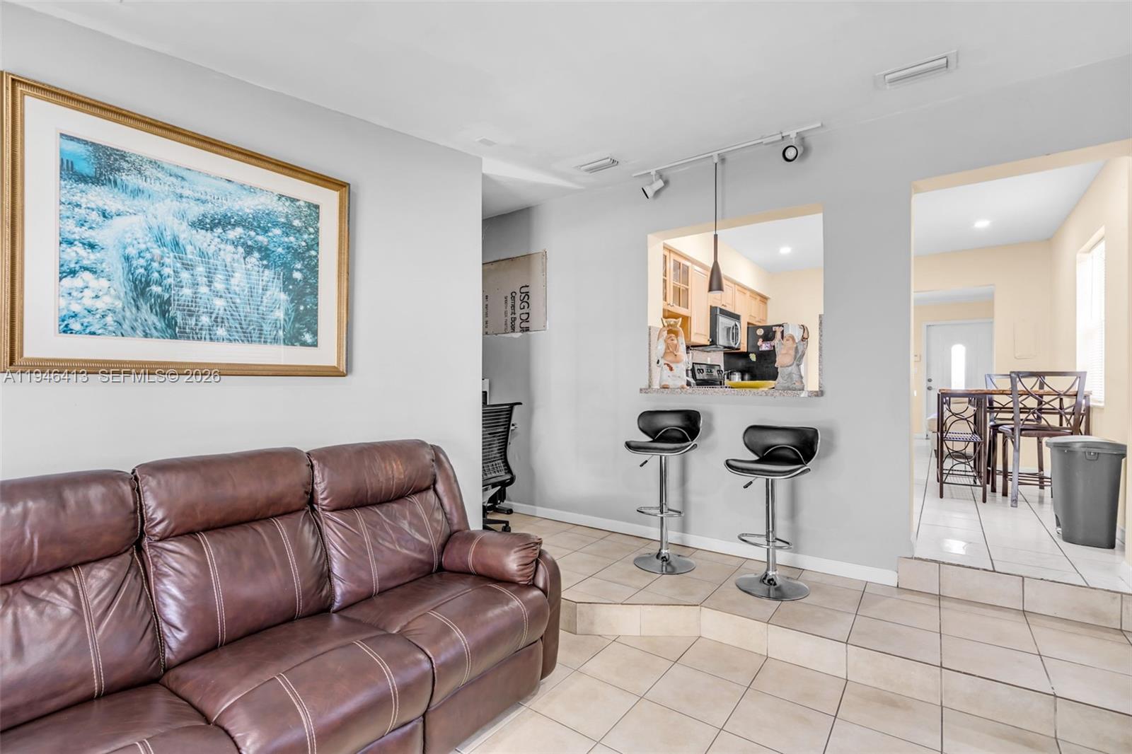 421 Florida Blvd Miami, FL 33144