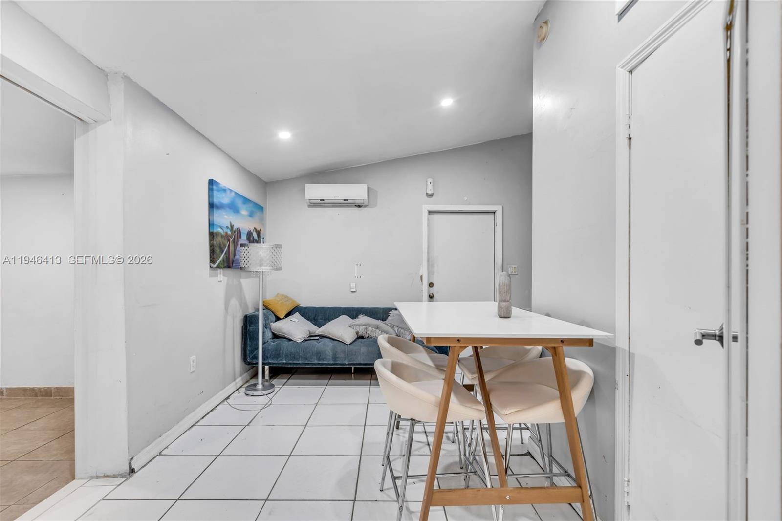 421 Florida Blvd Miami, FL 33144