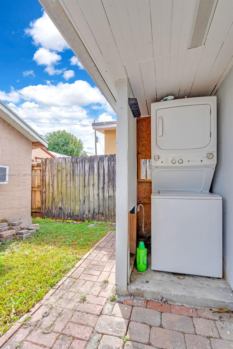 421 Florida Blvd Miami, FL 33144