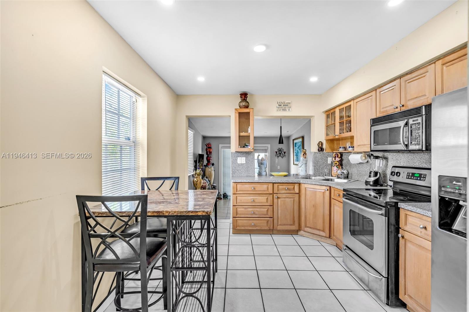 421 Florida Blvd Miami, FL 33144