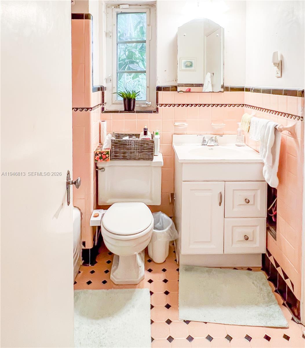 3835 Utopia Ct Miami, FL 33133