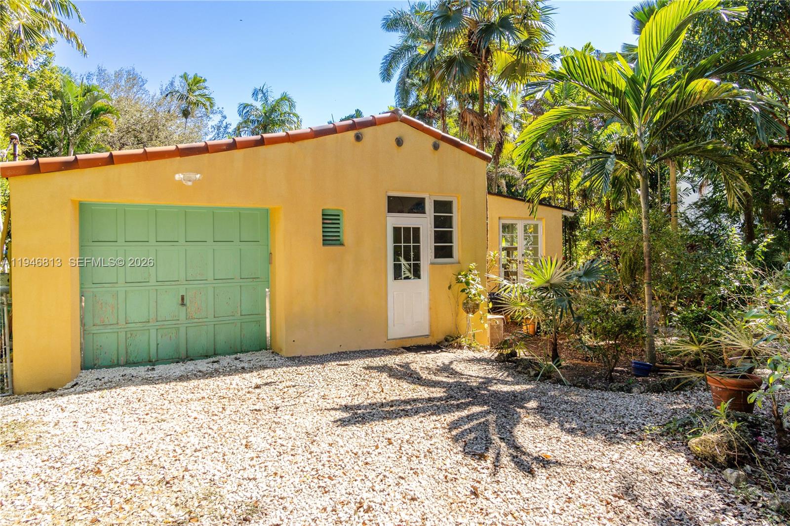 3835 Utopia Ct Miami, FL 33133