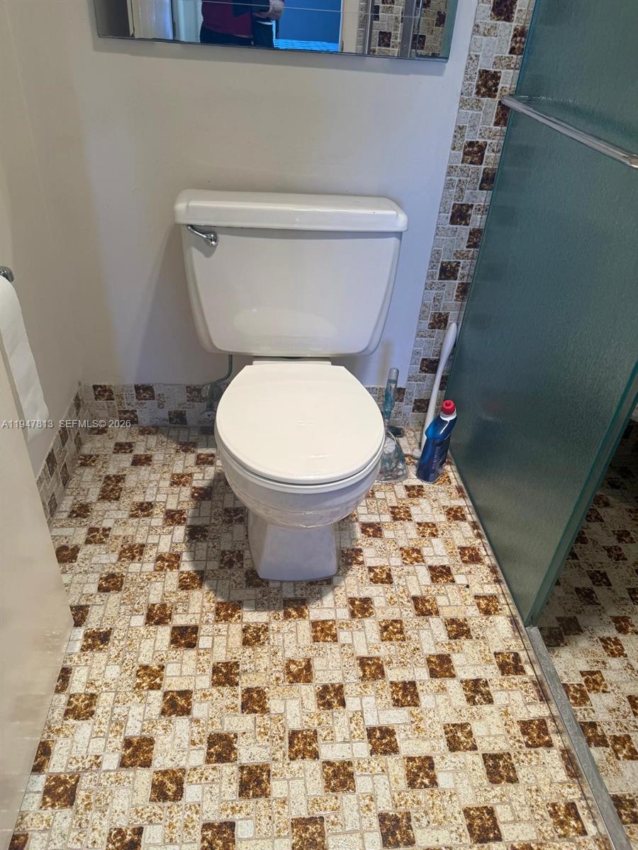 412 Briarwood Cir #2-23 Hollywood, FL 33024