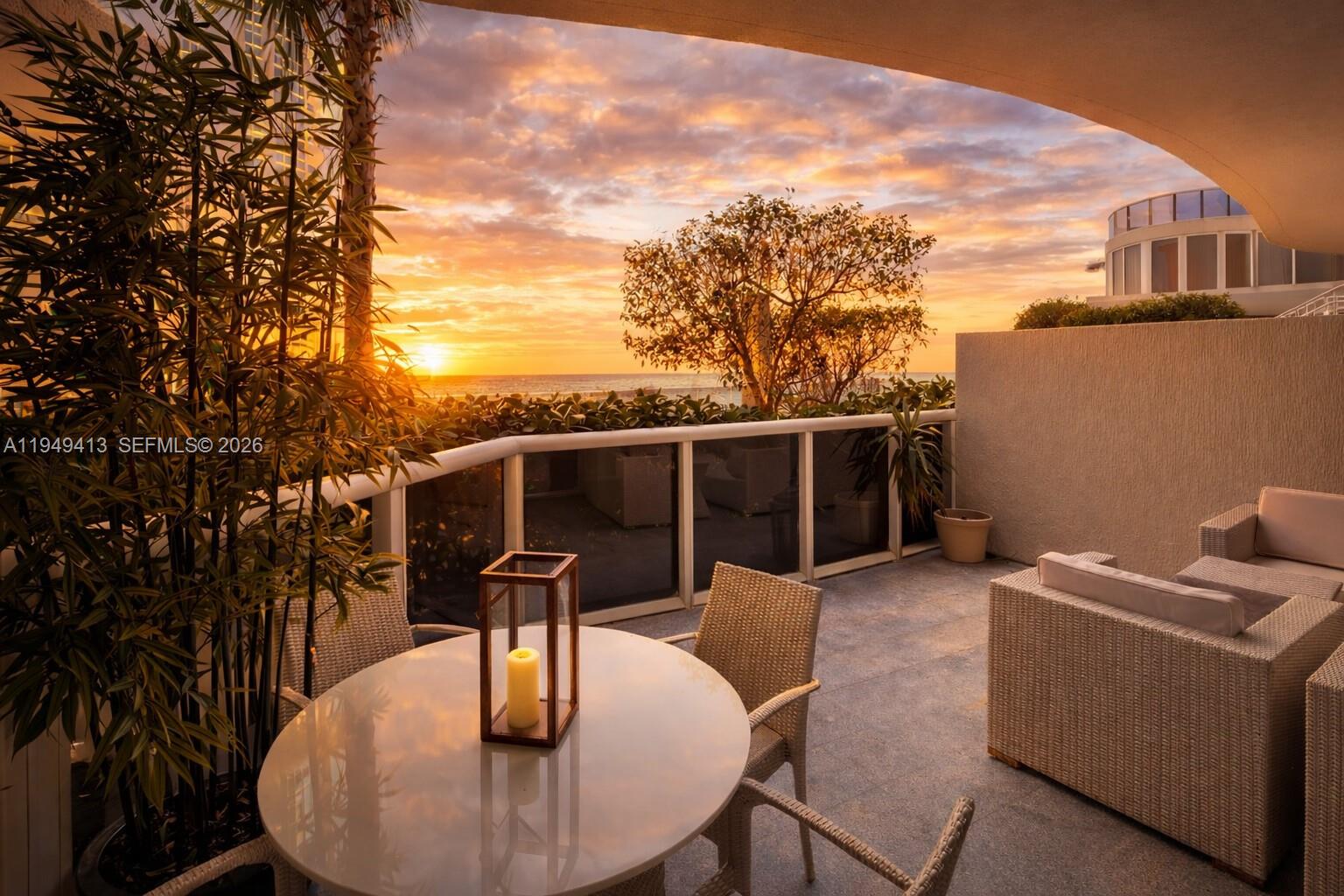 15811 Collins Ave #403