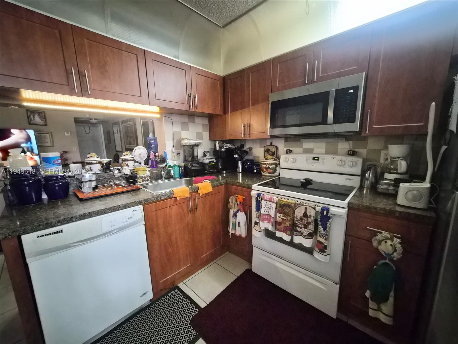 800 Independence Dr #800F Homestead, FL 33034