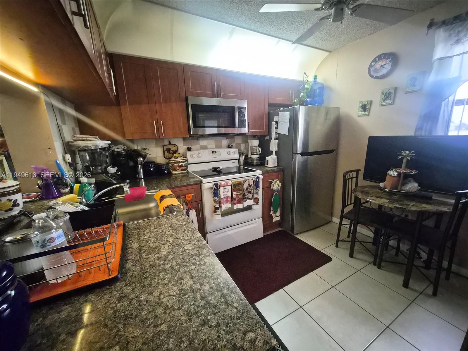 800 Independence Dr #800F Homestead, FL 33034