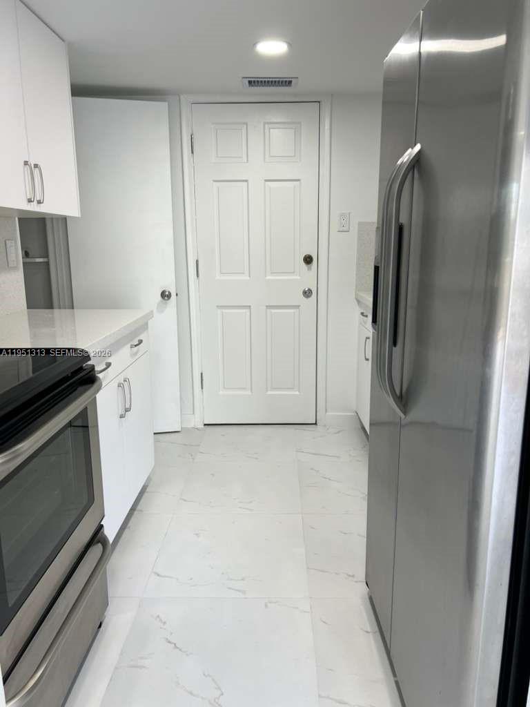 309 S Royal Poinciana Blvd #304 Miami Springs, FL 33166