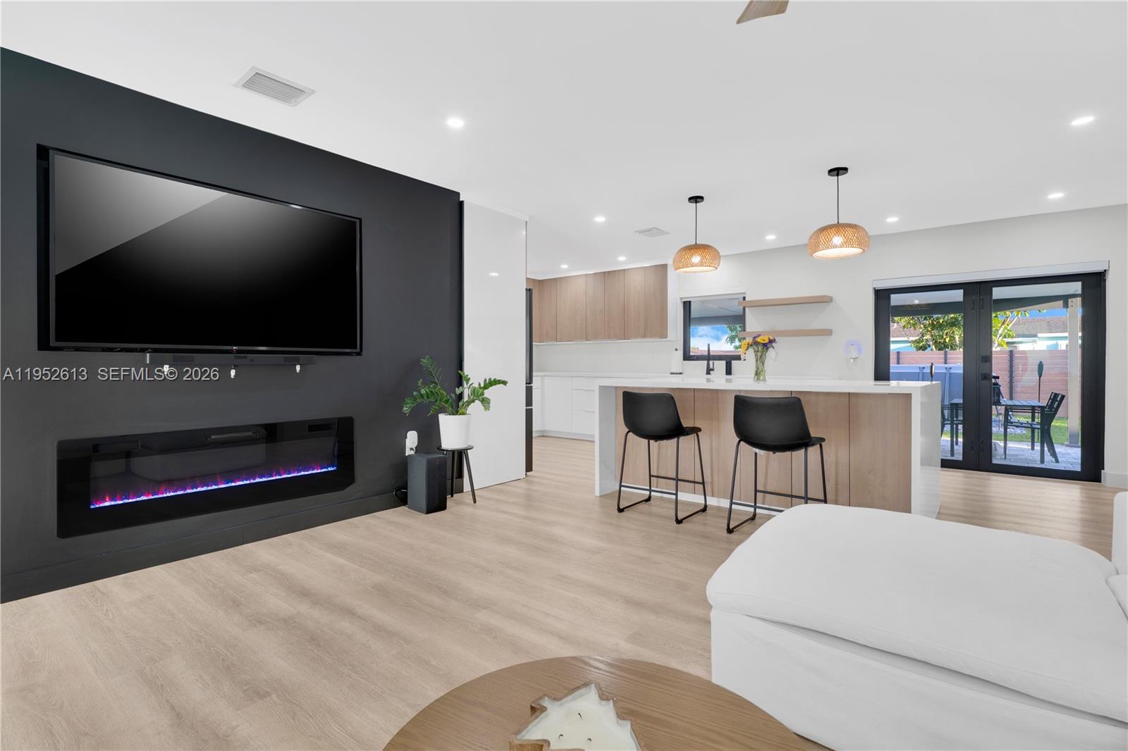 14265 SW 105th Ct Miami, FL 33176