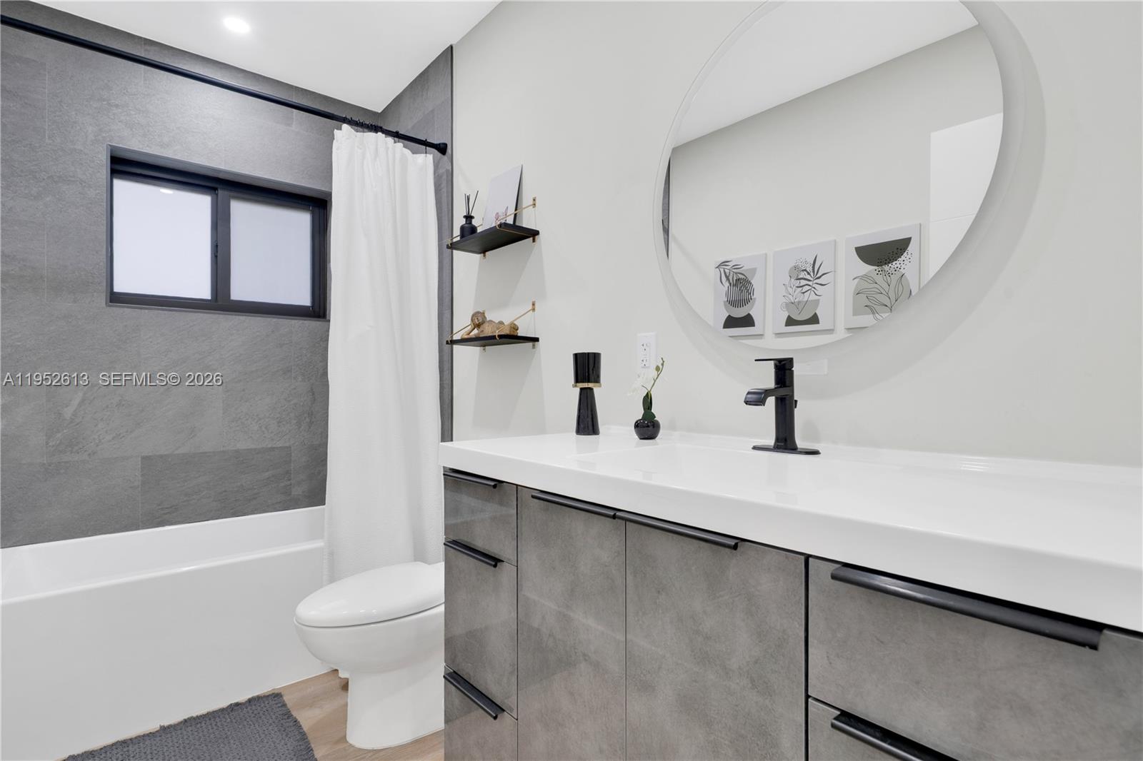 14265 SW 105th Ct Miami, FL 33176