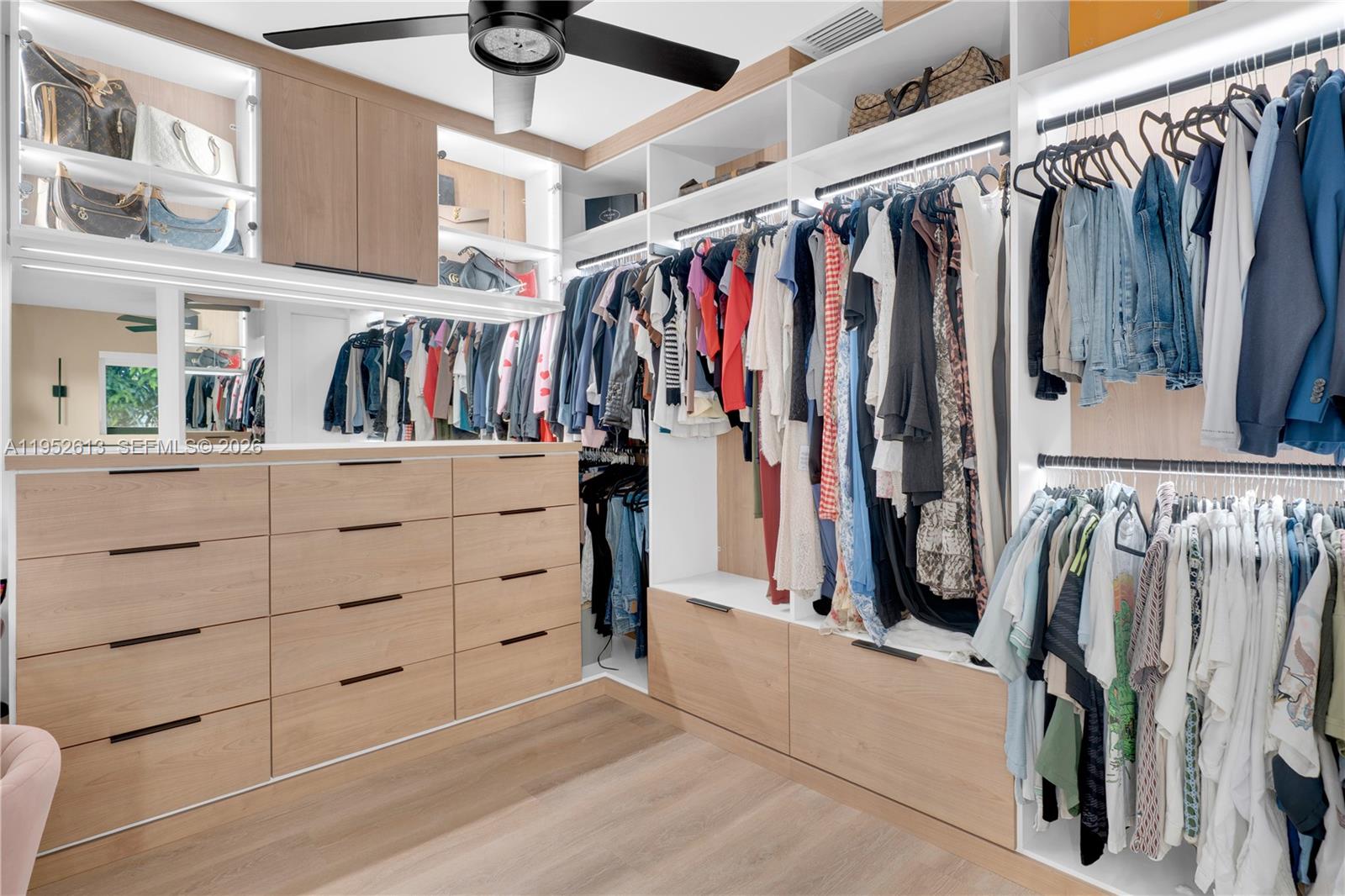 14265 SW 105th Ct Miami, FL 33176