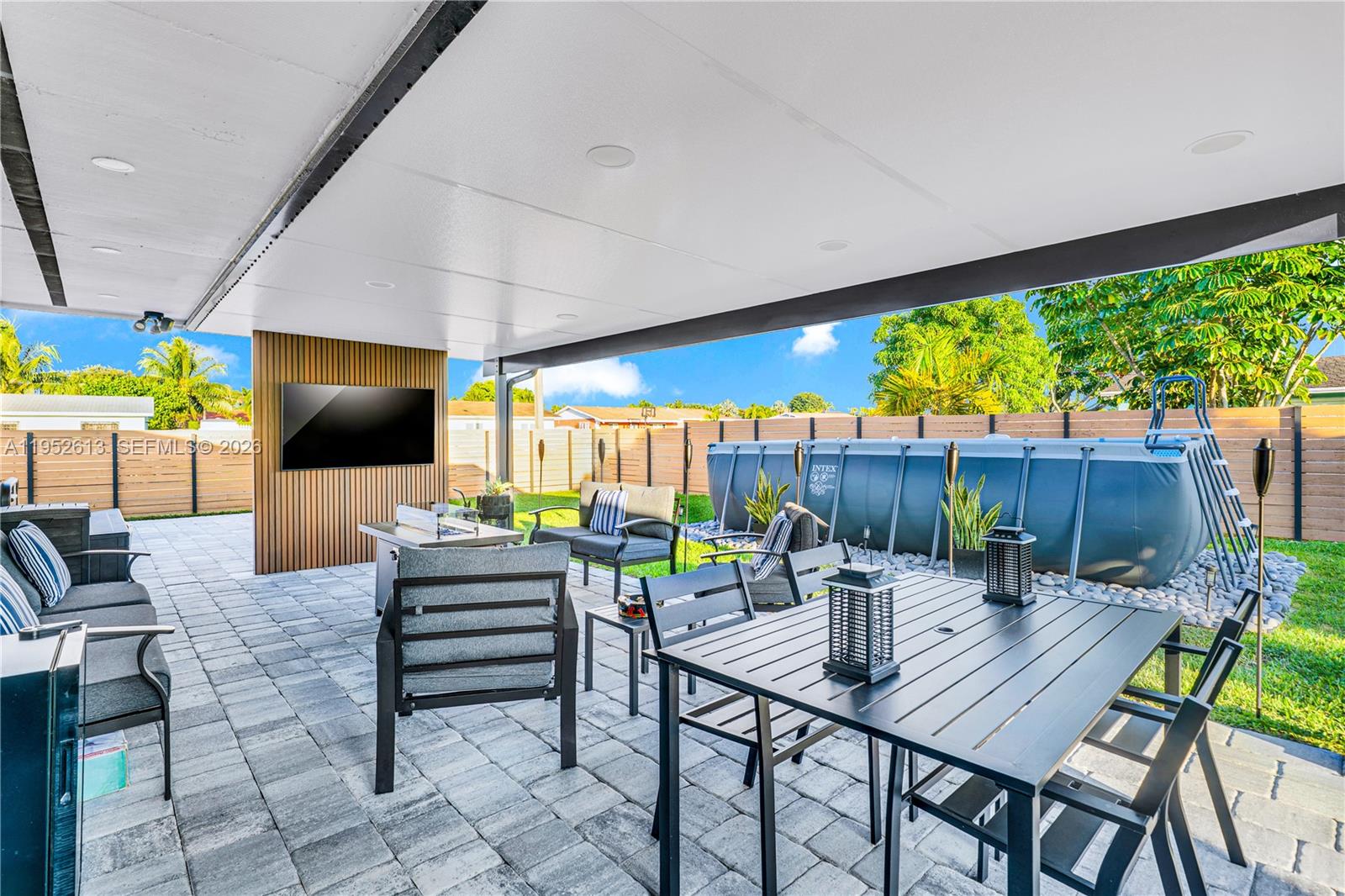 14265 SW 105th Ct Miami, FL 33176